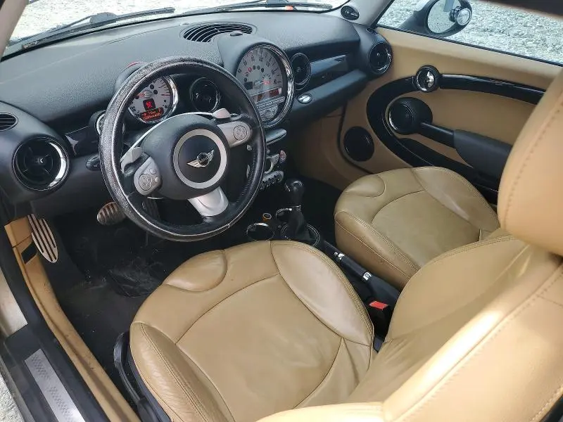 2010 MINI COOPER S  