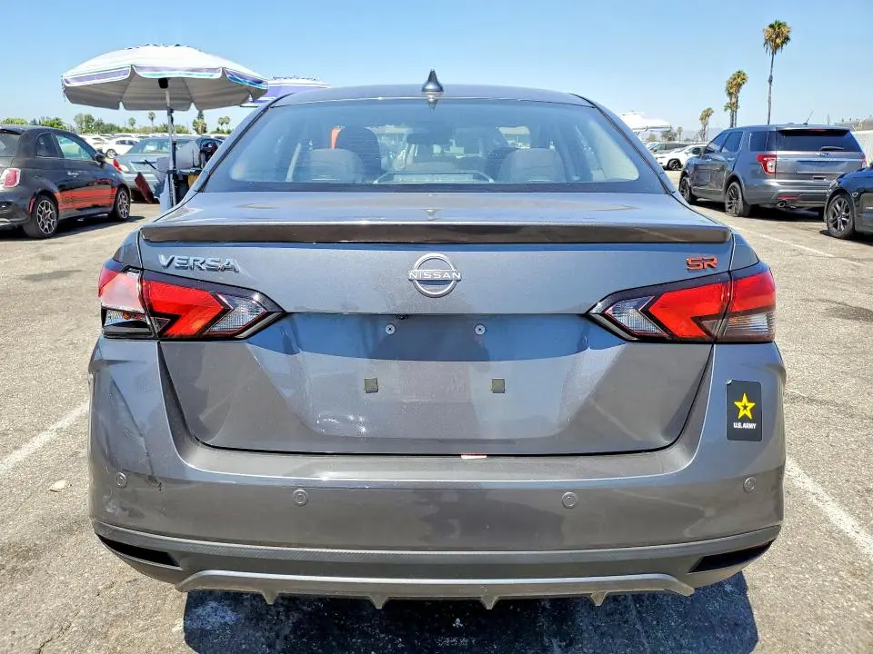 2025 NISSAN VERSA SR  