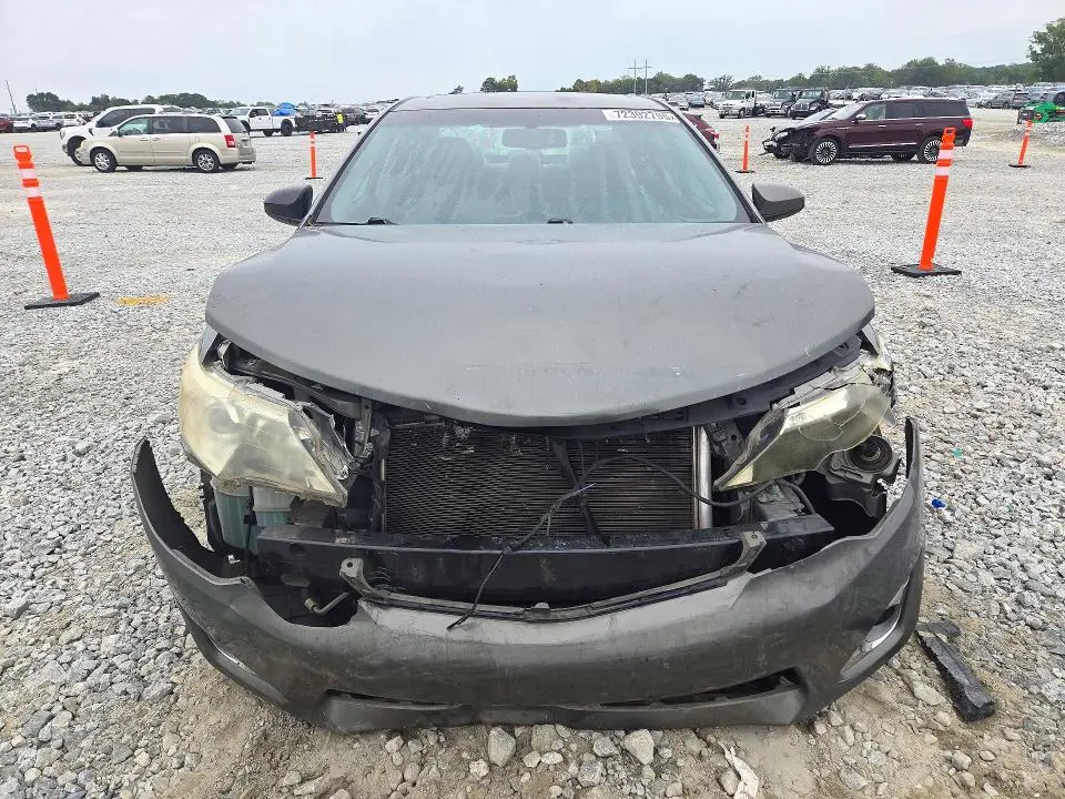2012 TOYOTA CAMRY XLE  