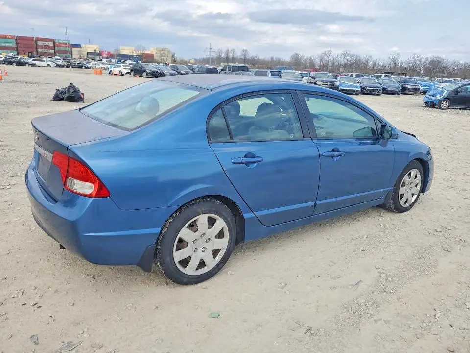 2010 HONDA CIVIC LX  
