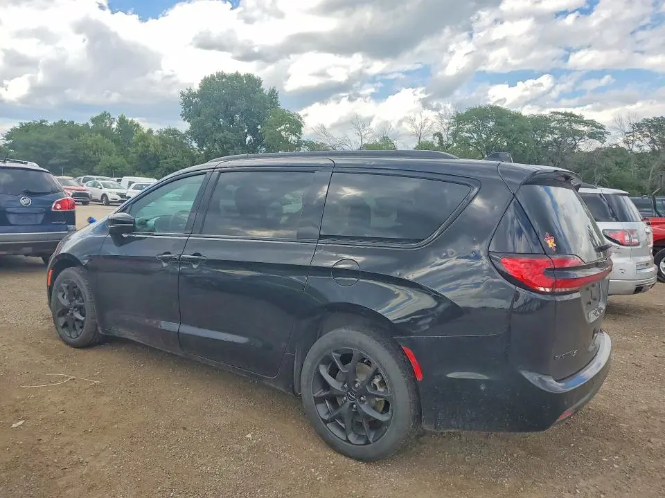2024 CHRYSLER PACIFICA   