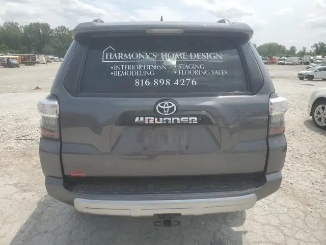 2019 TOYOTA 4RUNNER SR5/SR5 PREMIUM  