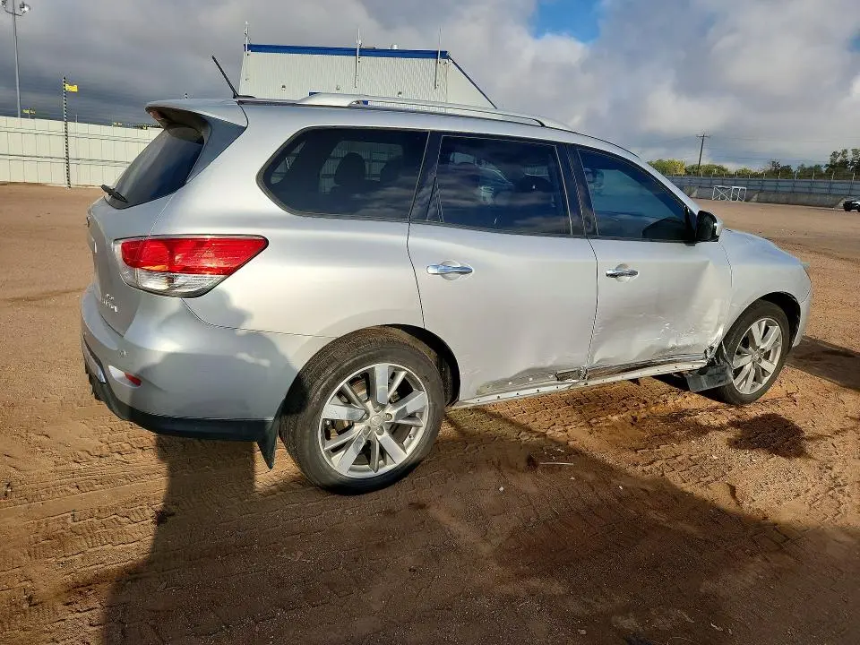 2013 NISSAN PATHFINDER S  