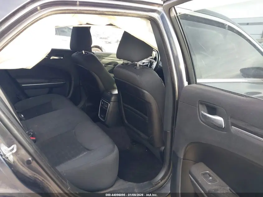 2018 CHRYSLER 300 TOURING