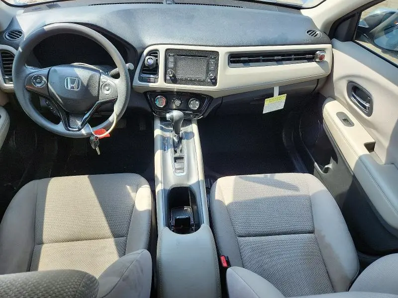 2017 HONDA HR-V LX  