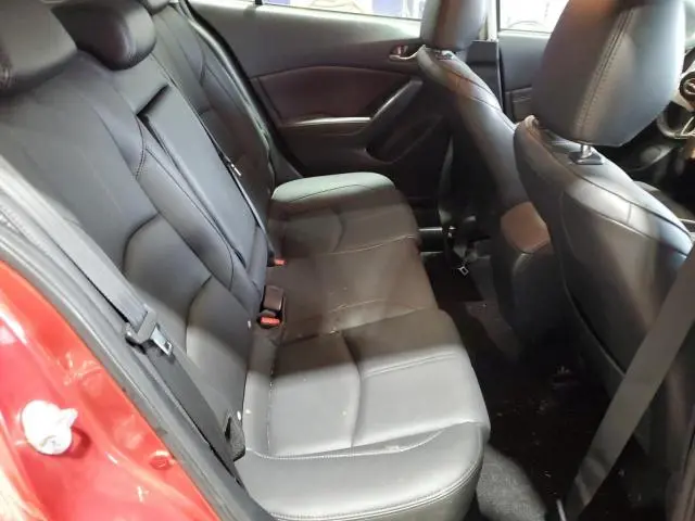 2018 MAZDA 3 TOURING  