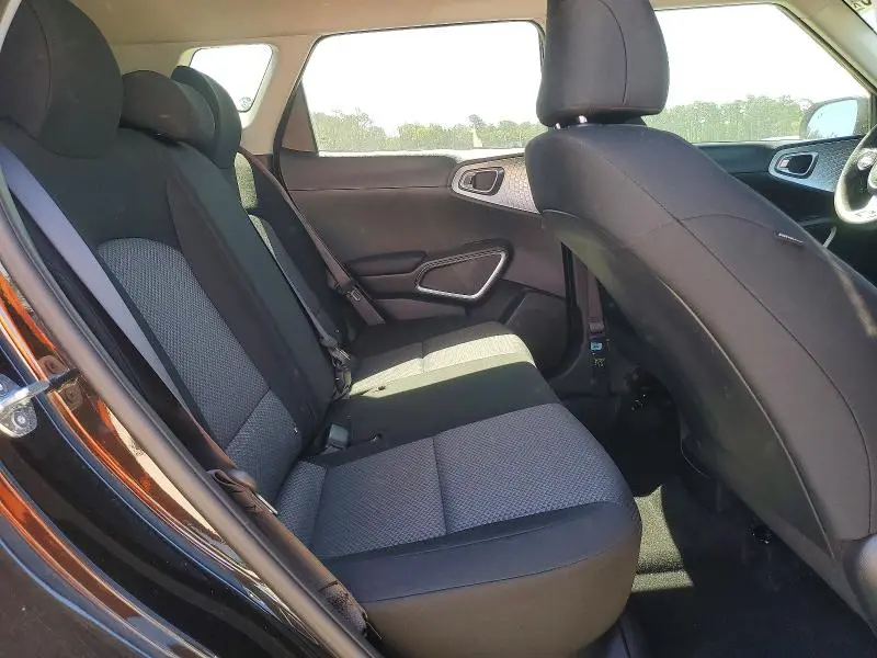 2025 KIA SOUL S  