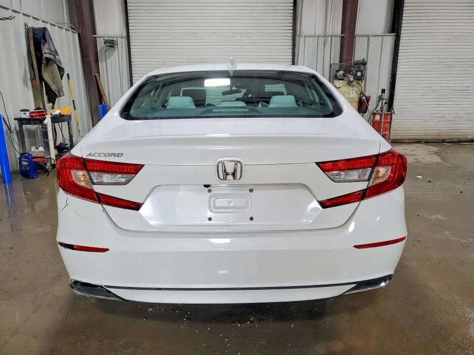 2020 HONDA ACCORD LX  