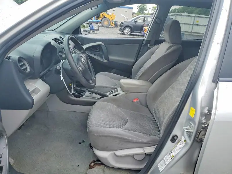 2011 TOYOTA RAV4 BASE  