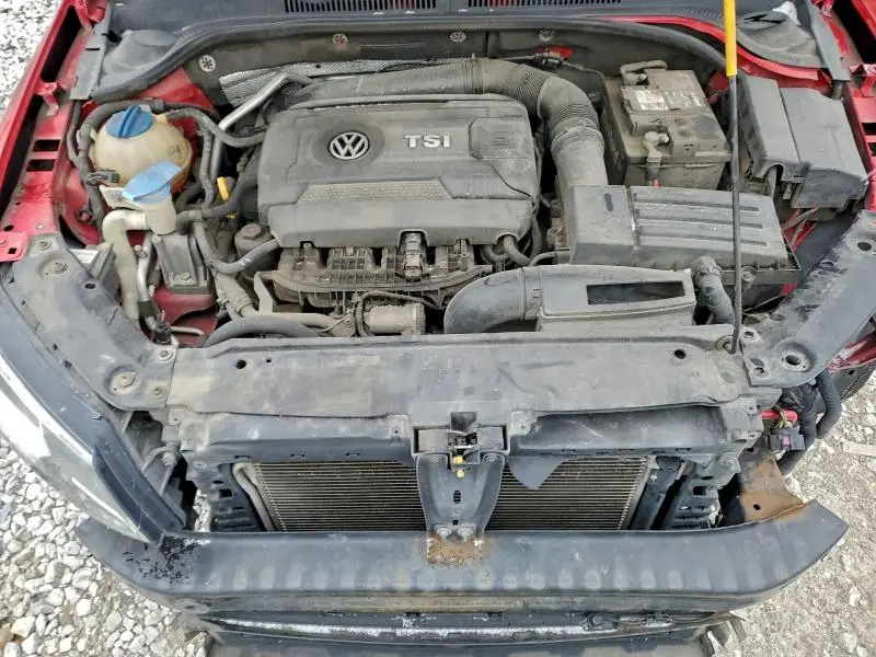 2016 VOLKSWAGEN JETTA SPORT  