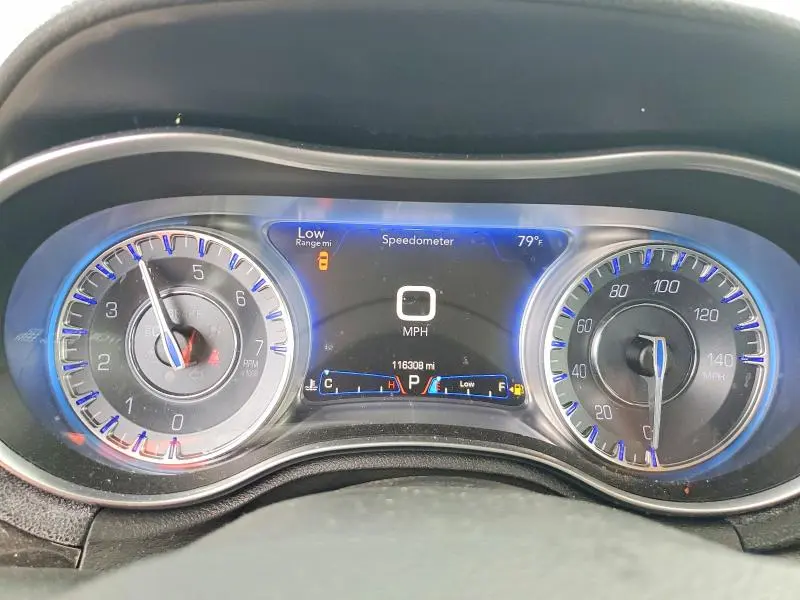2015 CHRYSLER 300 LIMITED  