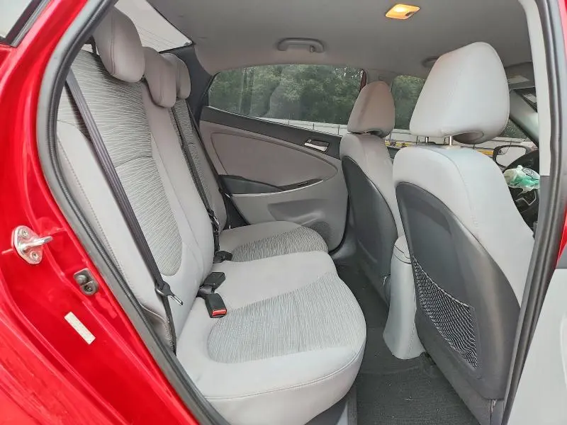 2015 HYUNDAI ACCENT GLS  
