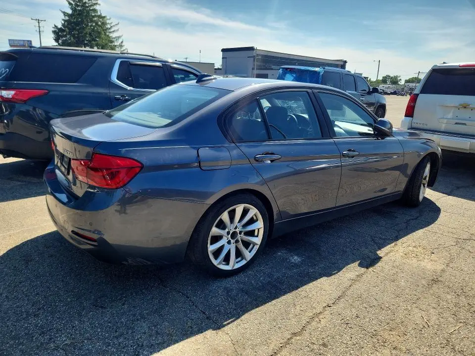 2018 BMW 320 XI  