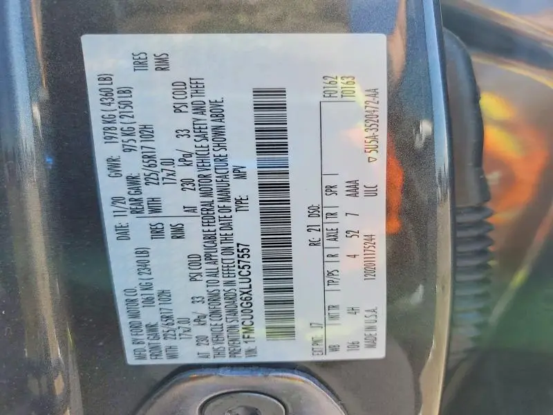2020 FORD ESCAPE SE  