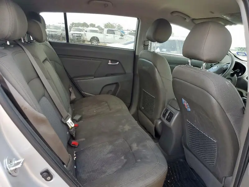 2016 KIA SPORTAGE LX  