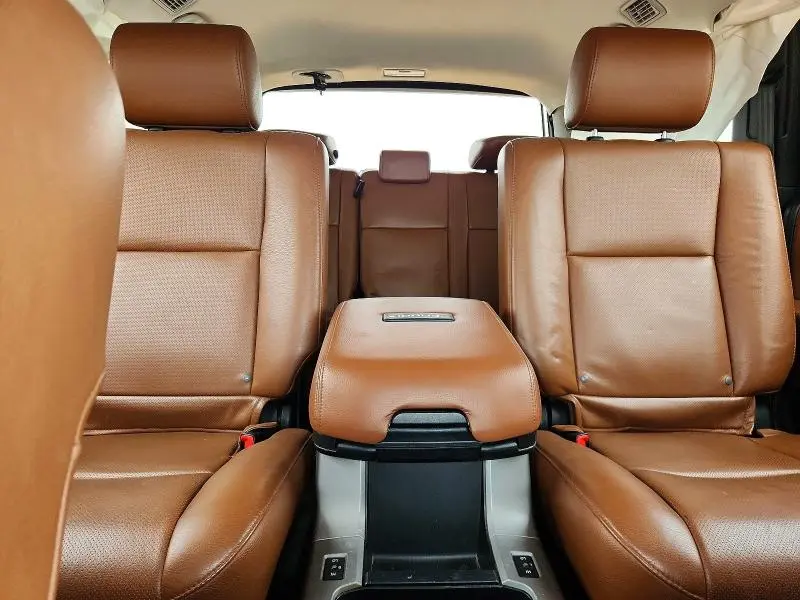 2013 TOYOTA SEQUOIA PLATINUM  