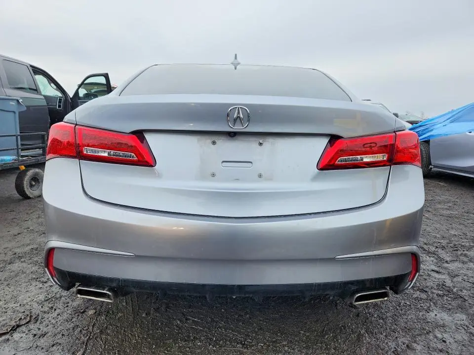 2018 ACURA TLX   