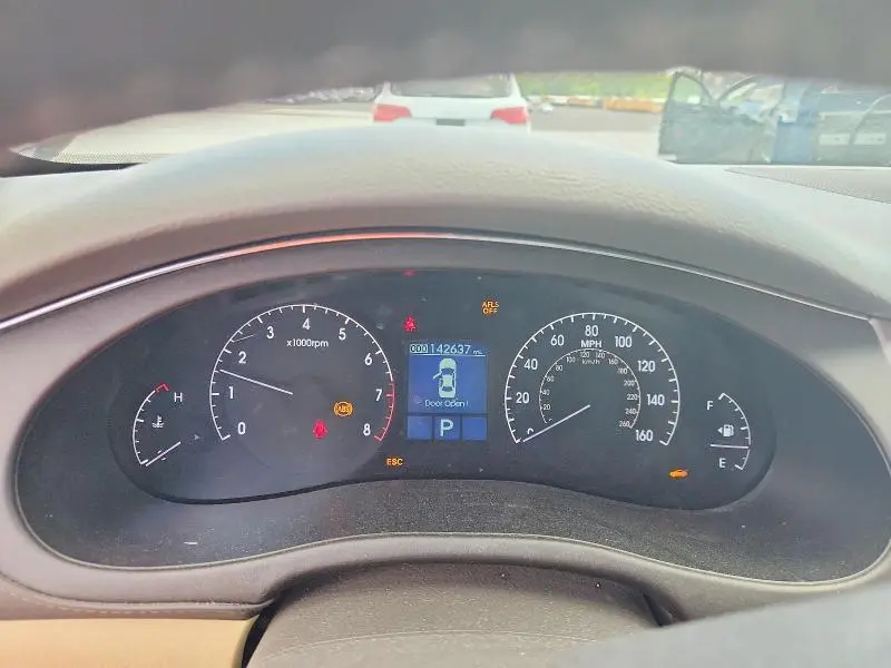 2011 HYUNDAI GENESIS 3.8L  