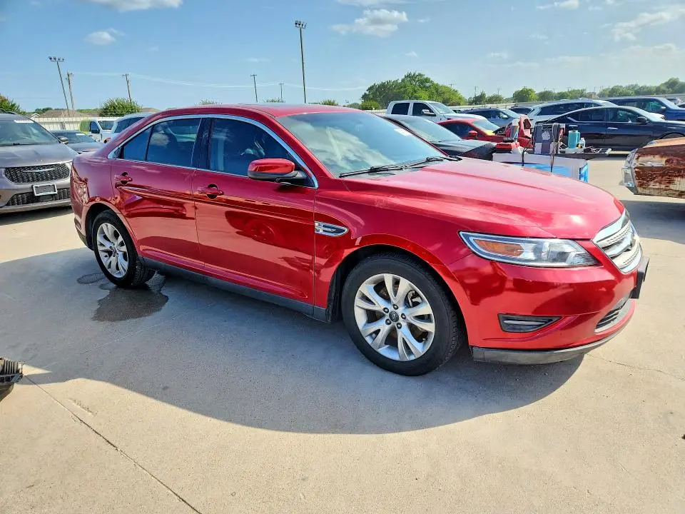 2011 FORD TAURUS SEL  