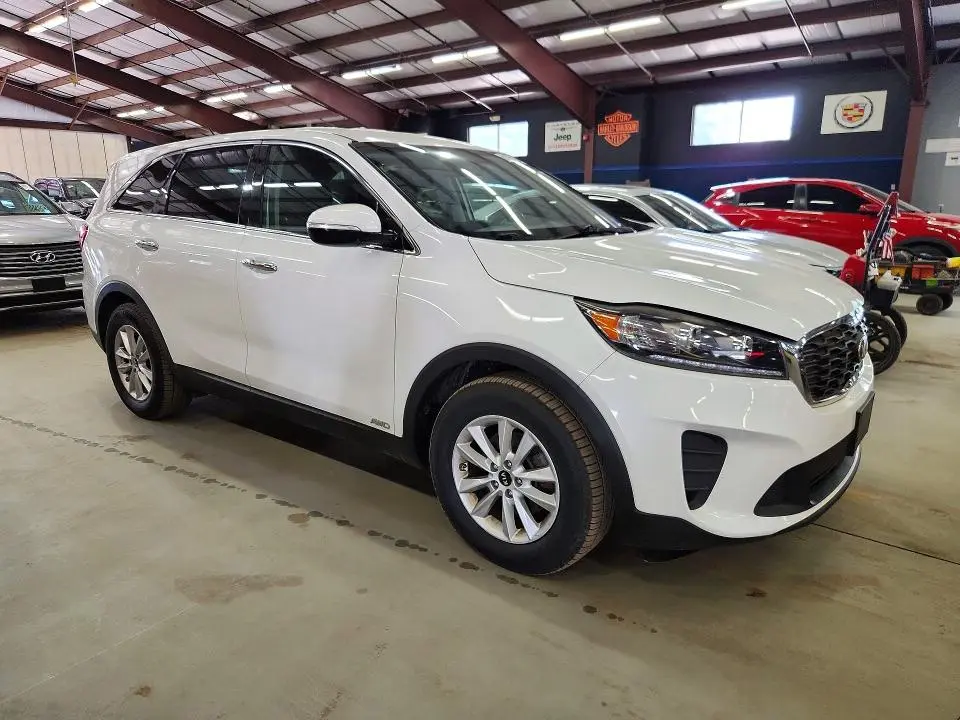 2019 KIA SORENTO LX V6  