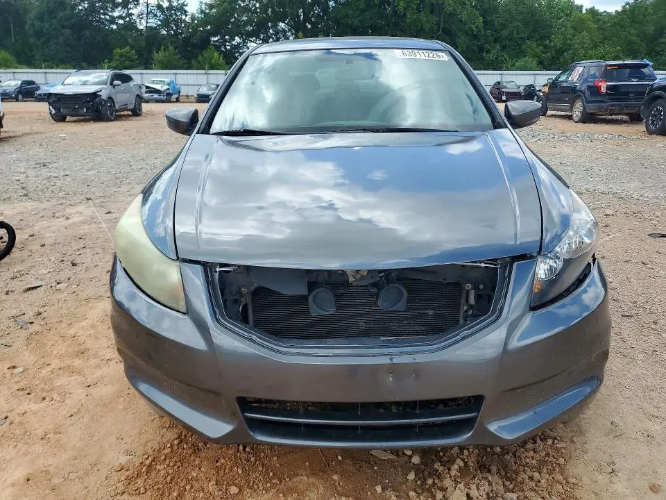 2011 HONDA ACCORD LX  