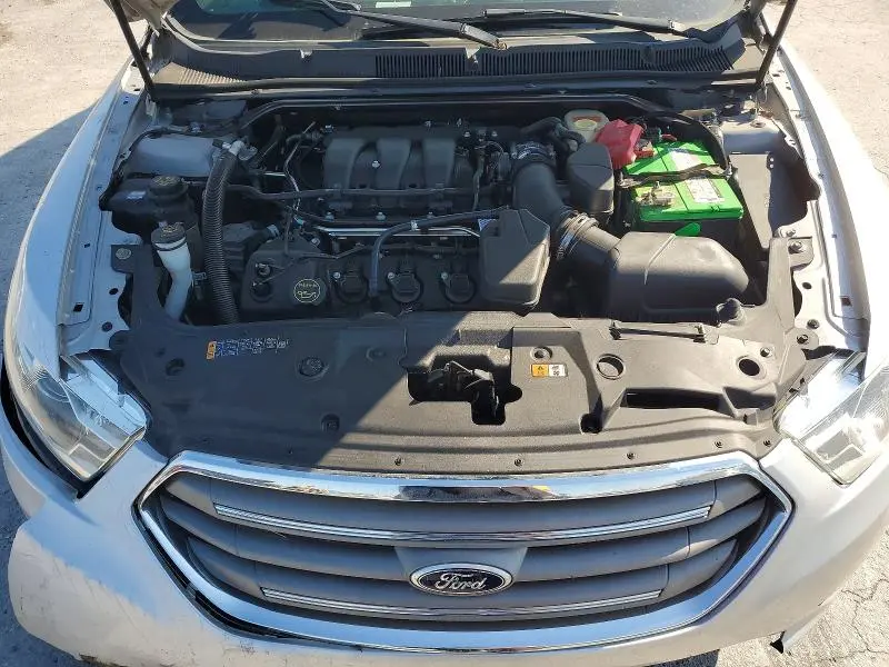 2016 FORD TAURUS SEL  