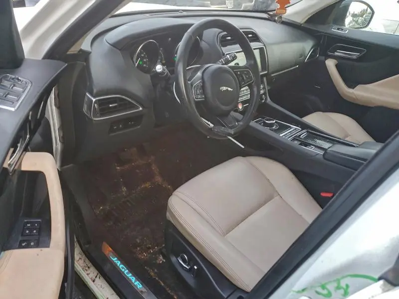 2020 JAGUAR F-PACE PREMIUM  