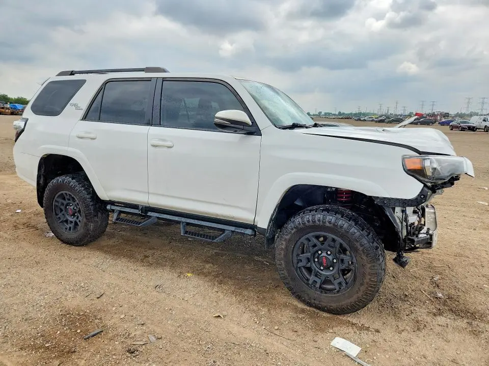 2019 TOYOTA 4RUNNER TRD OFF-ROAD PREMIUM  
