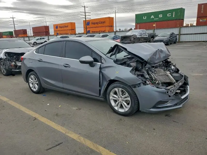 2019 CHEVROLET CRUZE LT  
