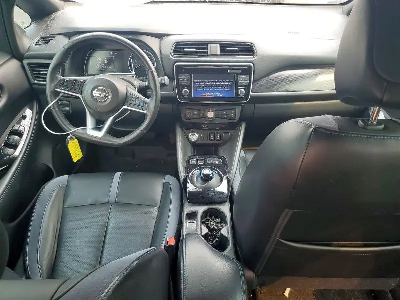 2018 NISSAN LEAF SL  
