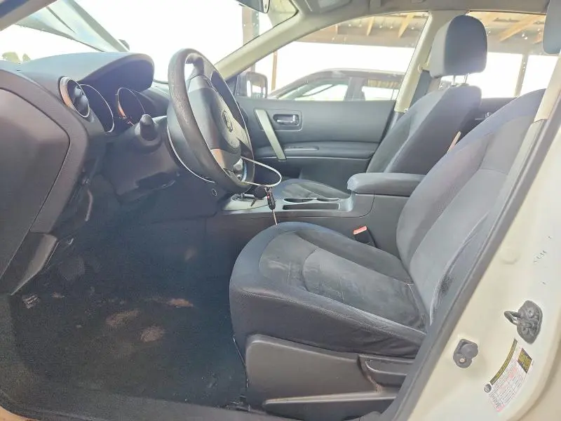 2010 NISSAN ROGUE SL  