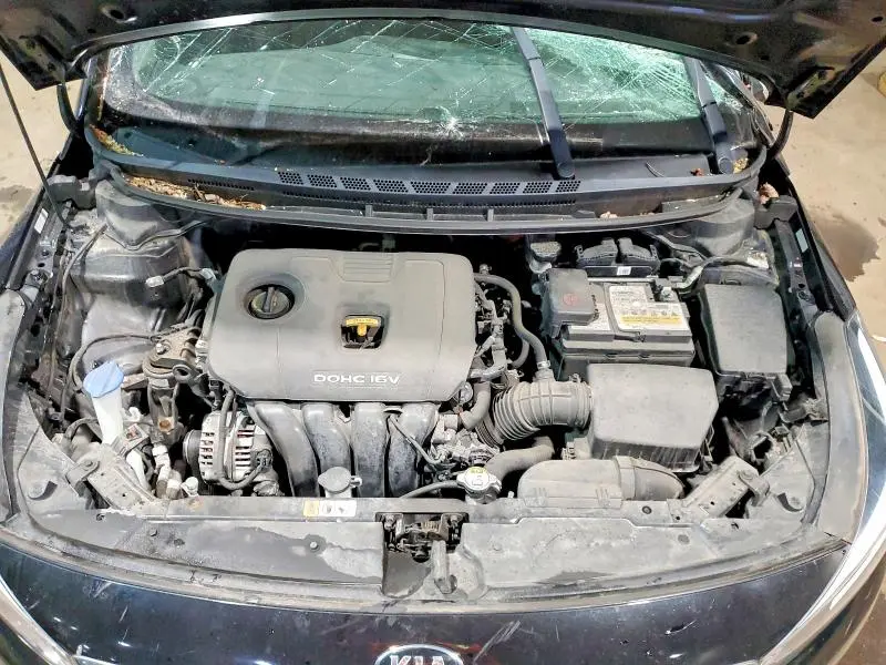 2017 KIA FORTE LX  