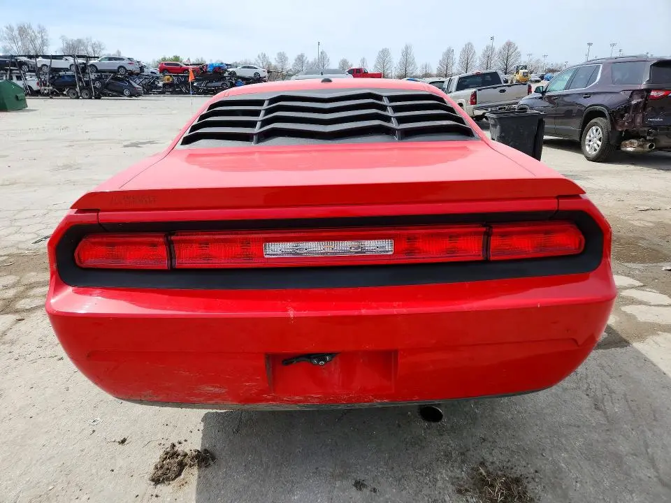 2010 DODGE CHALLENGER SE  