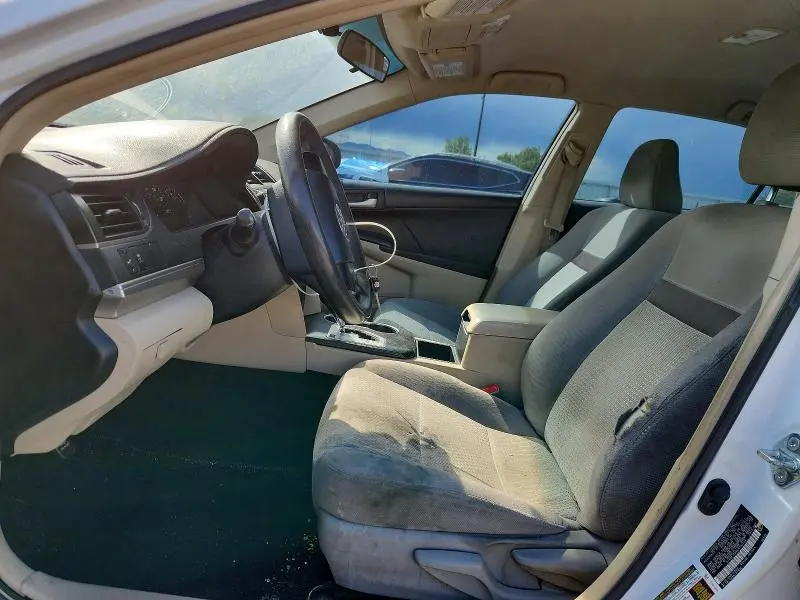 2012 TOYOTA CAMRY L  