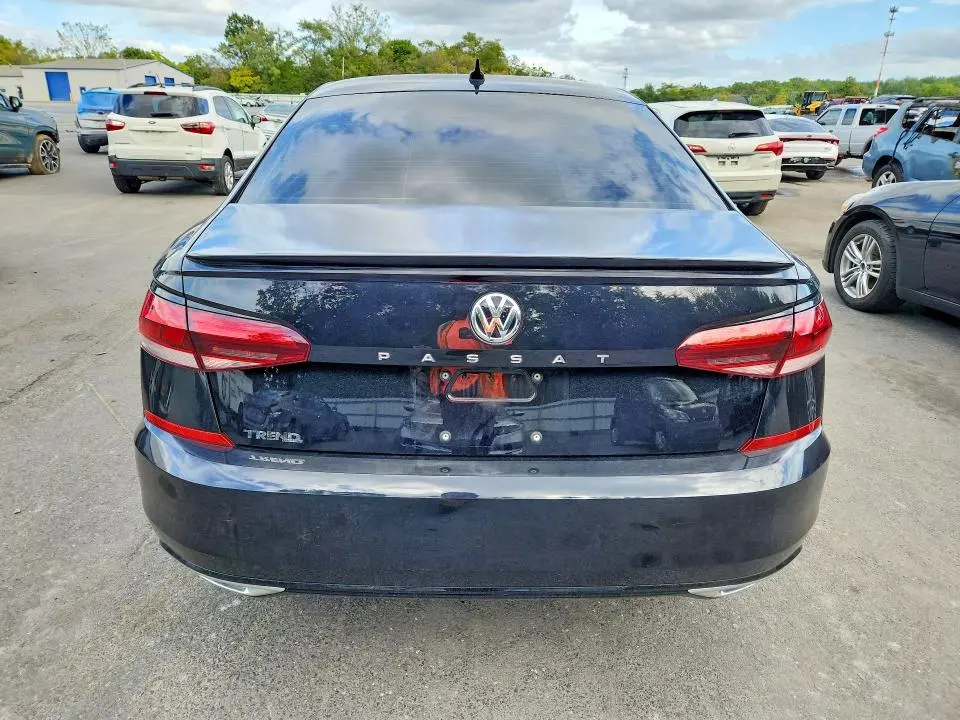 2021 VOLKSWAGEN PASSAT R-LINE  