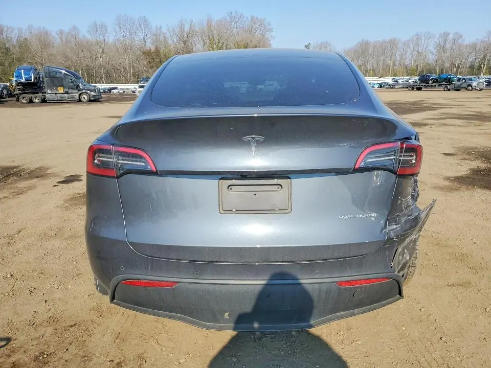 2022 TESLA MODEL Y   