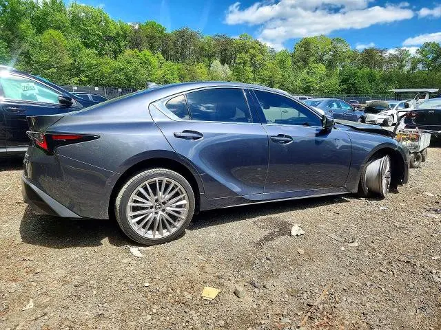 2023 LEXUS IS 300  