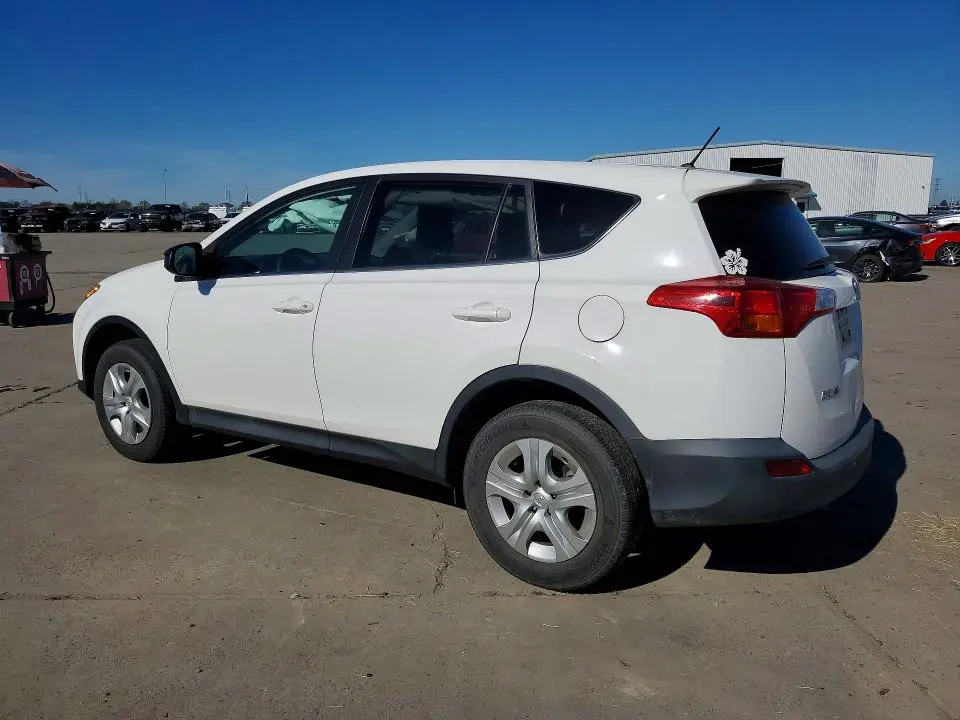 2015 TOYOTA RAV4 LE  