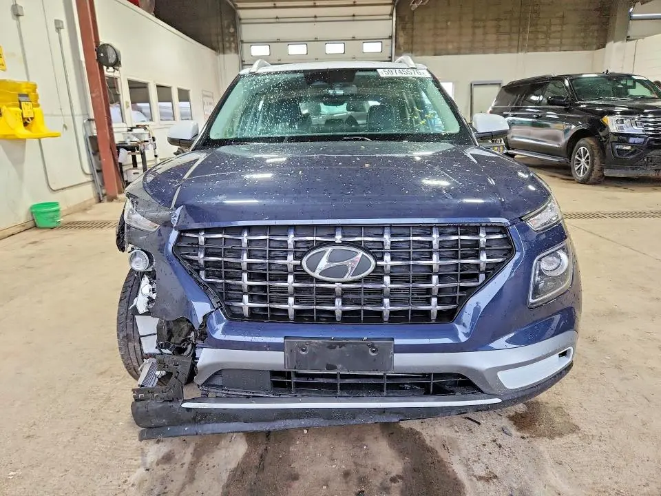 2023 HYUNDAI VENUE LIMITED  