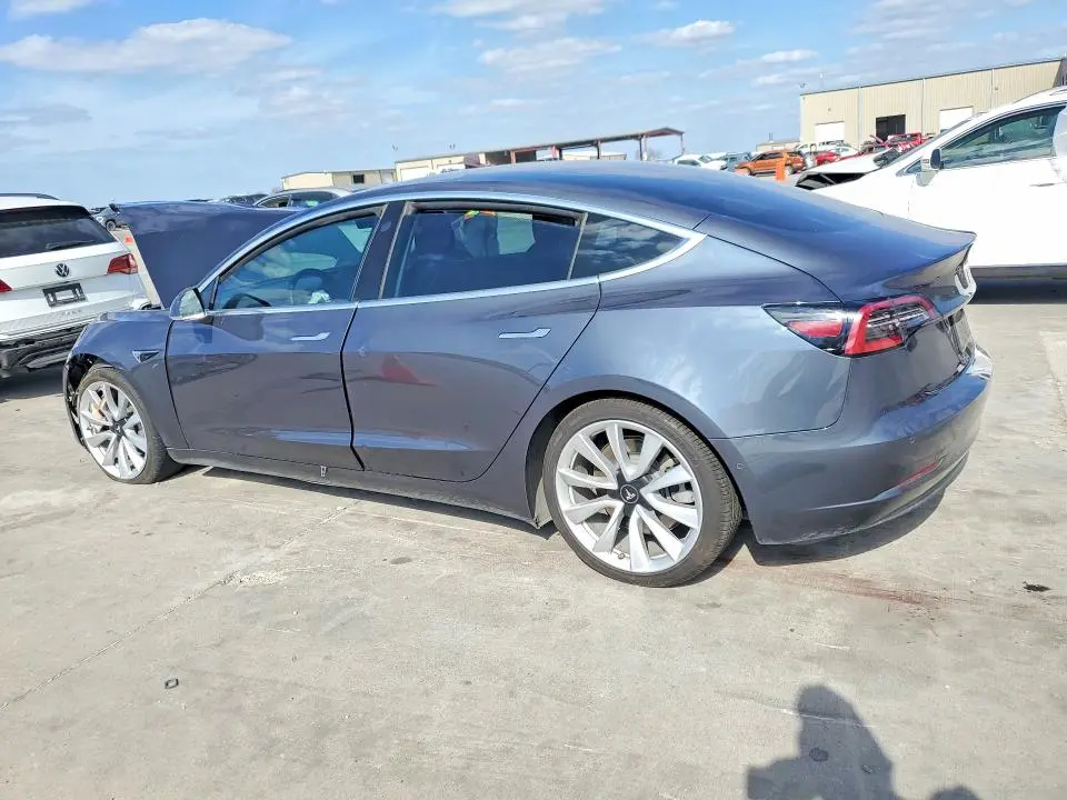 2020 TESLA MODEL 3   