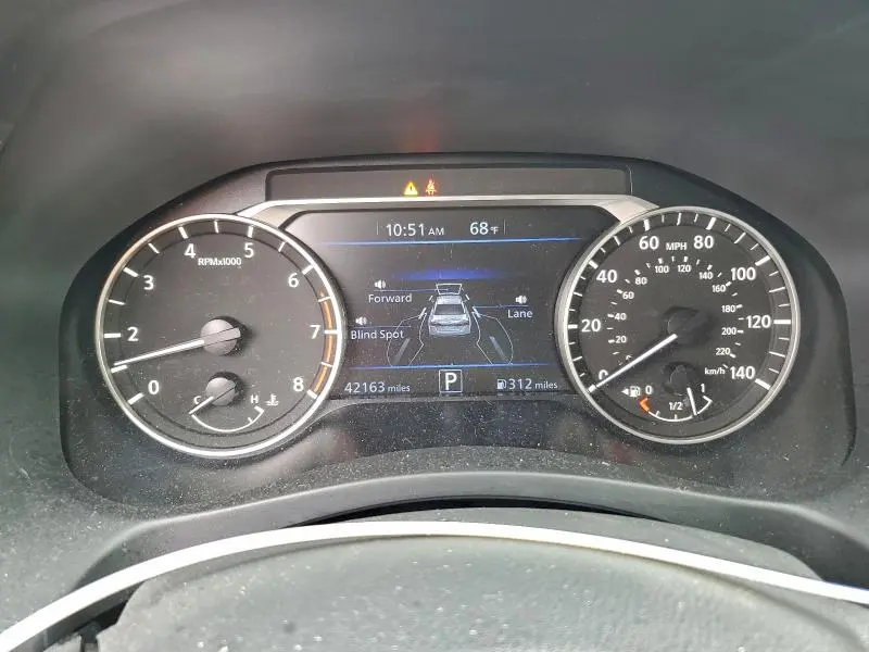 2022 NISSAN ALTIMA SR  