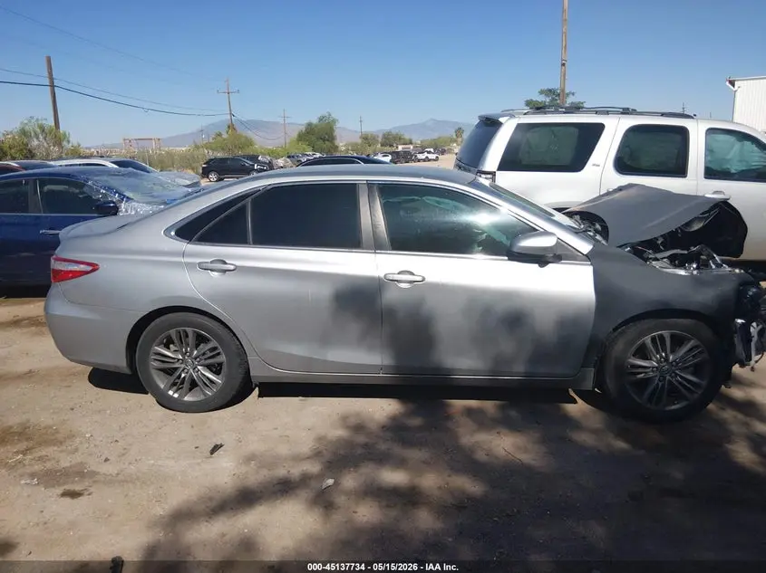 2017 TOYOTA CAMRY SE