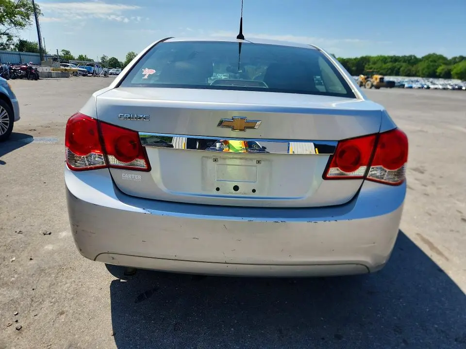 2012 CHEVROLET CRUZE LS  