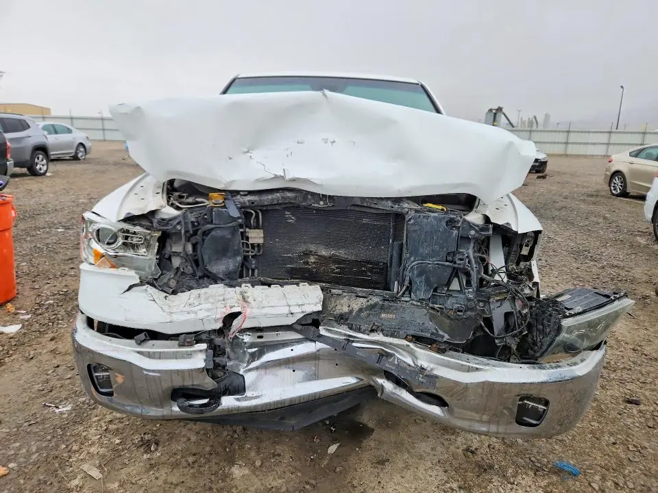 2013 RAM 1500 LARAMIE  