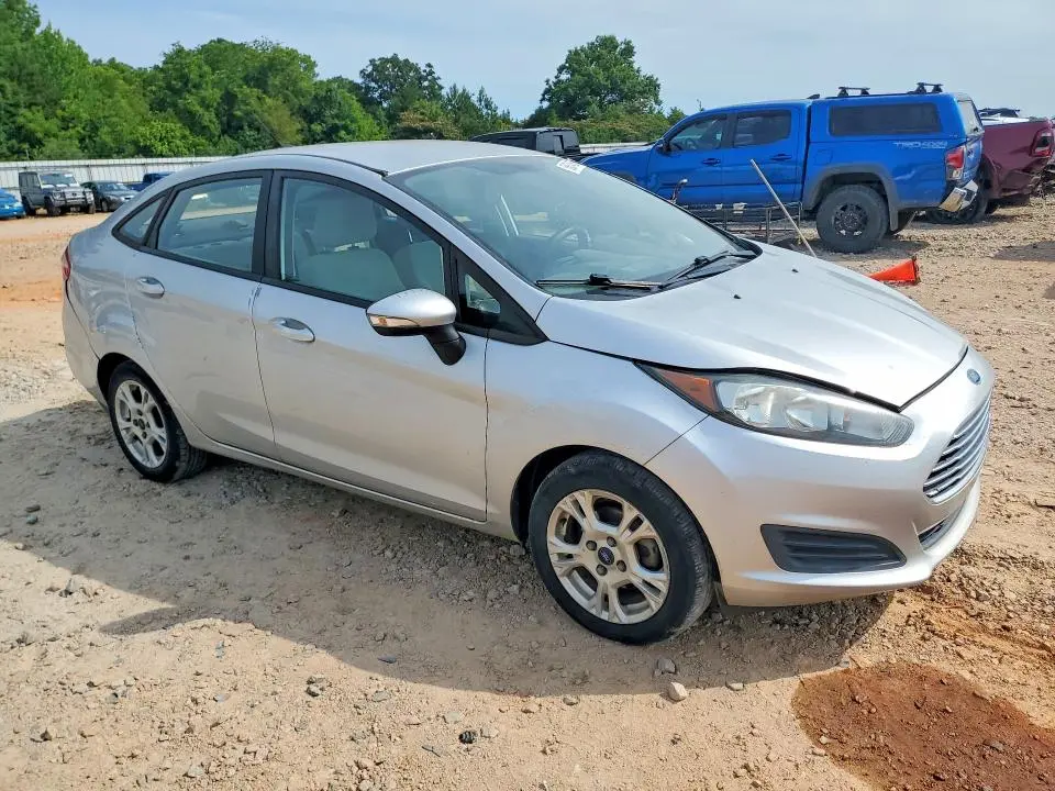 2014 FORD FIESTA SE  