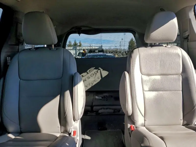 2020 TOYOTA SIENNA XLE  