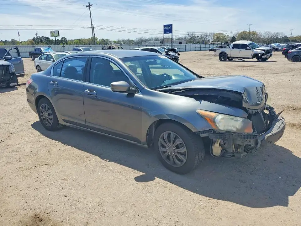 2012 HONDA ACCORD LX  
