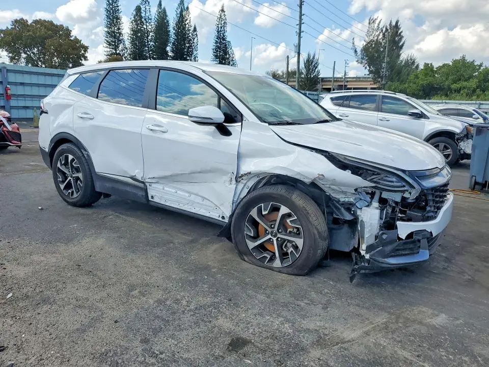 2025 KIA SPORTAGE EX  