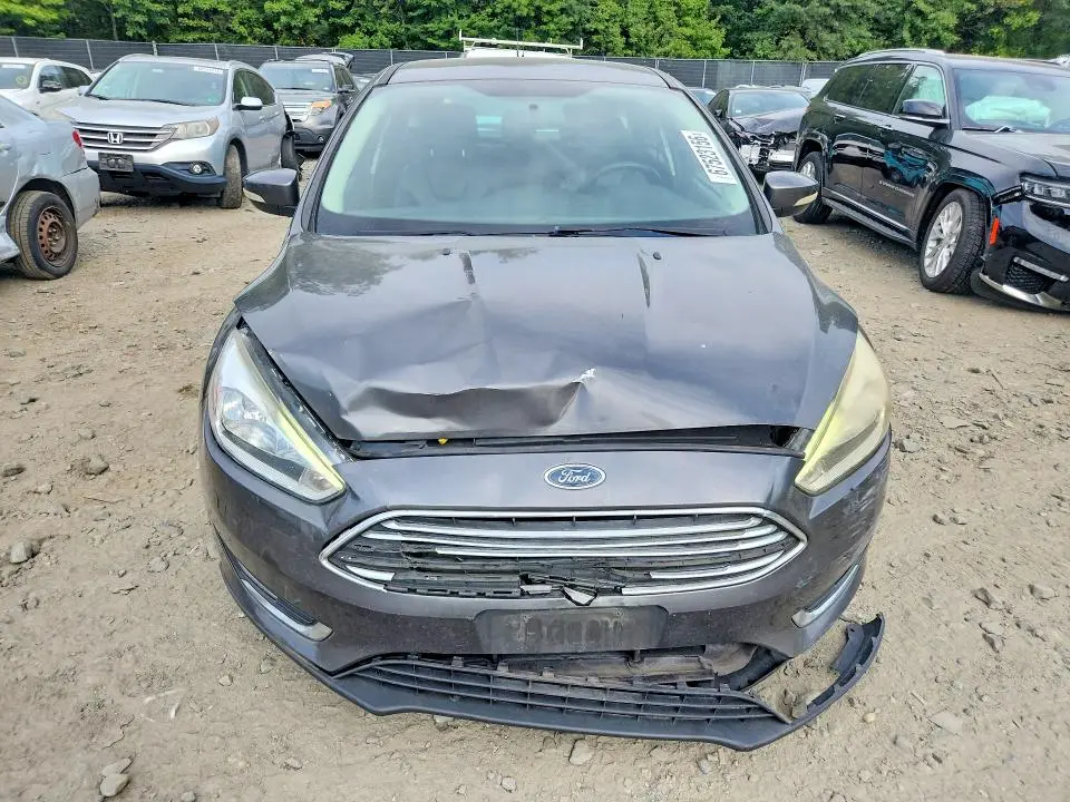 2016 FORD FOCUS TITANIUM  