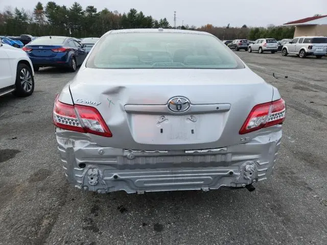 2010 TOYOTA CAMRY BASE  
